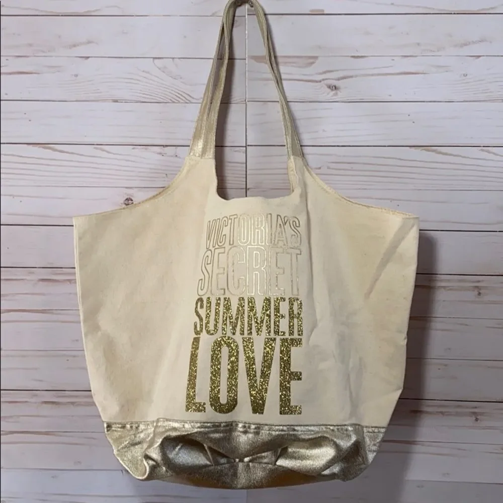 Victoria’s Secret Summer Love Tote
